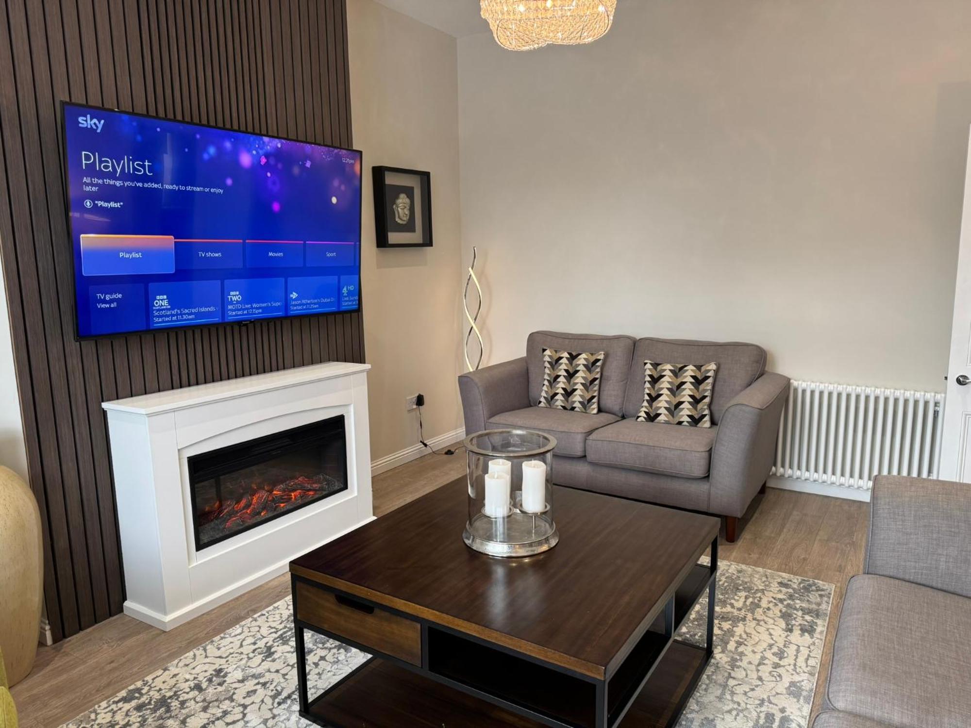 Luxury 2 Bedroom Cottage West Calder Экстерьер фото