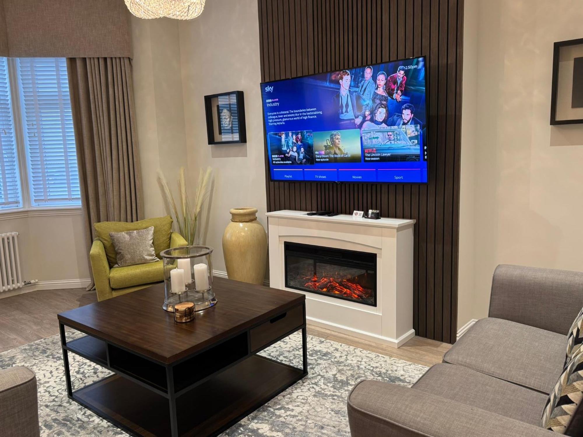 Luxury 2 Bedroom Cottage West Calder Экстерьер фото
